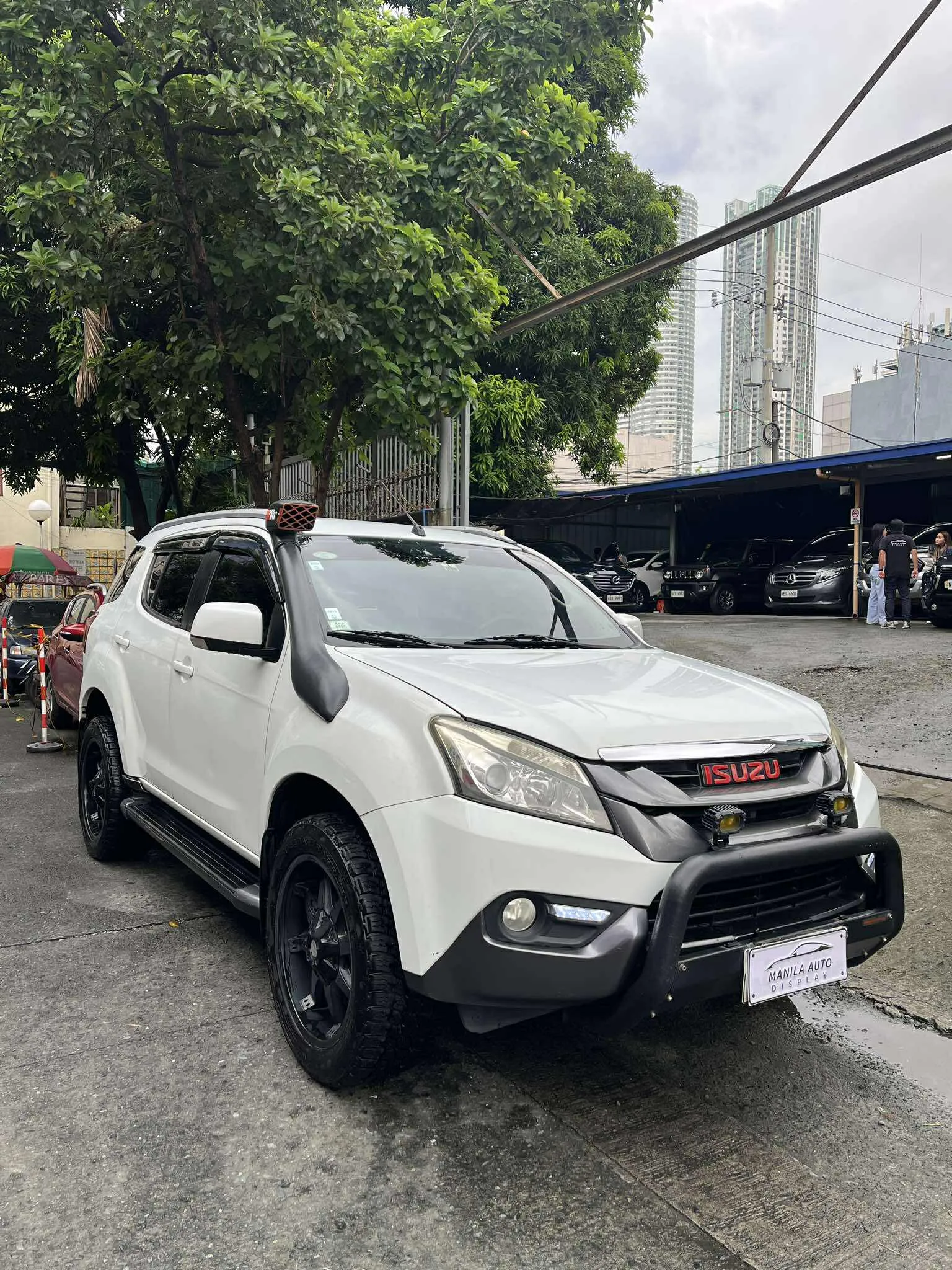 2015 ISUZU MUX 2.5L LS 4X2 DIESEL MANUAL TRANSMISSION - Image 3