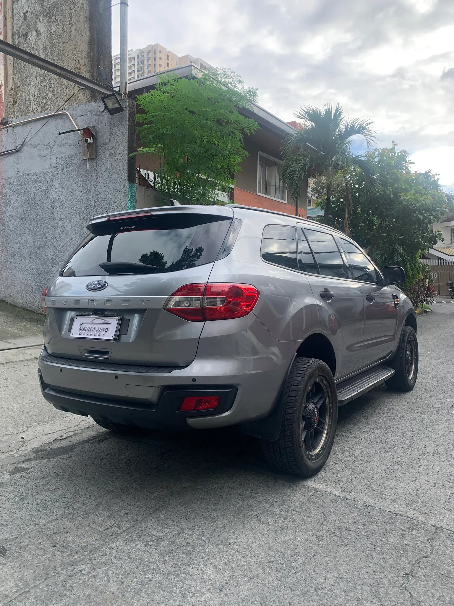 2016 FORD EVEREST AMBIENTE 2.2L 4X2 DSL AUTOMATIC TRANSMISSION - Image 11