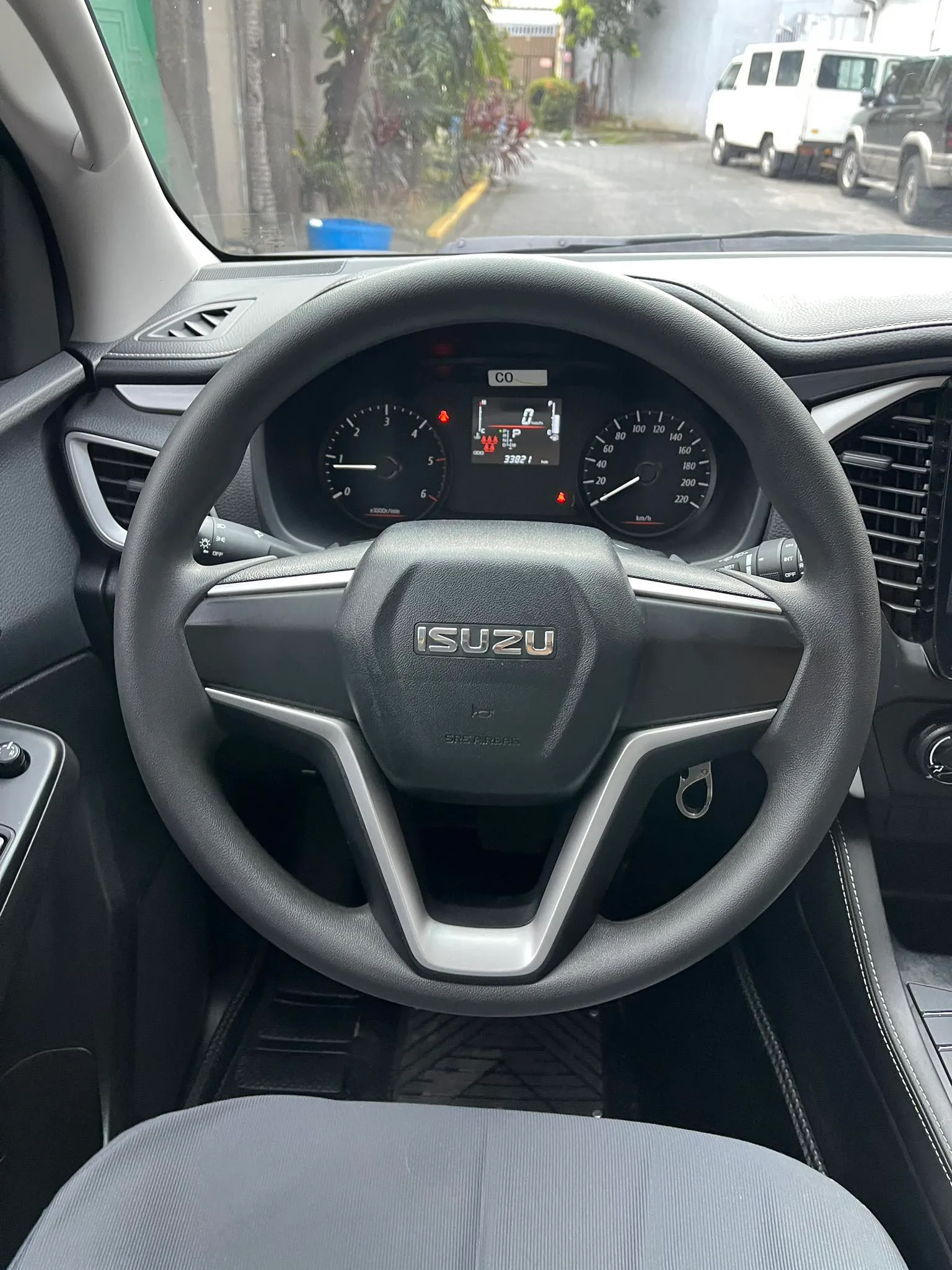 2022 ISUZU MU-X RZ4E 4X2 DSL AUTOMATIC TRANSMISSION - Image 10