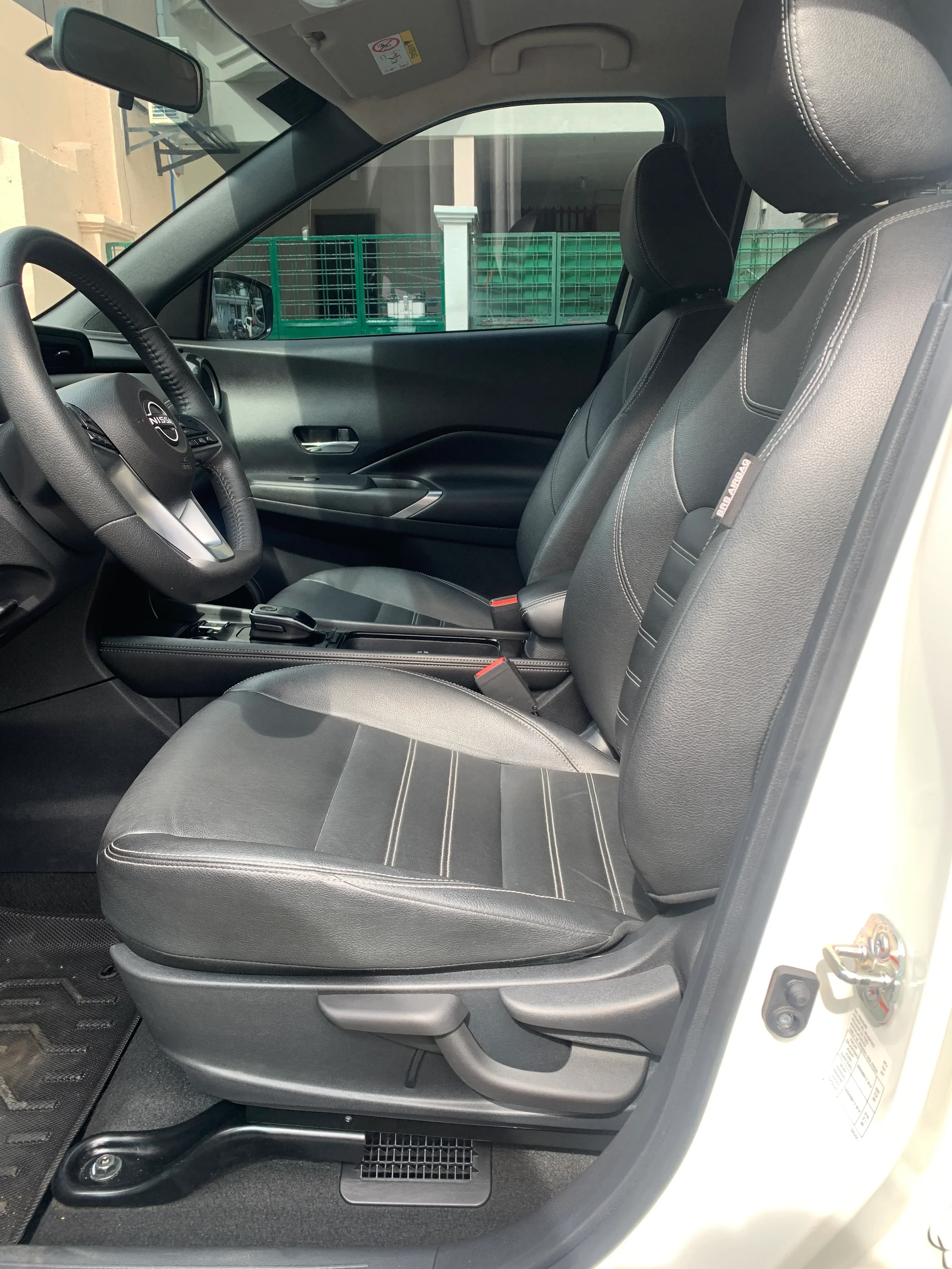 2023 NISSAN KICKS E-POWER VL GAS AUTOMATIC TRANSMISSION - Image 9